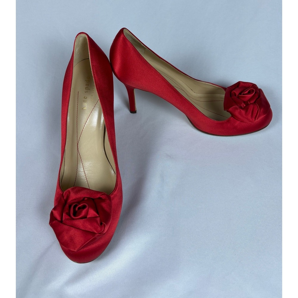 Kate Spade Red Satin Rosette Pumps Heels Made in Italy Size 8.5 B